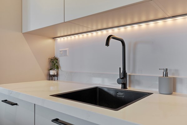 Medium property photo - Karel Doormanstraat 382S, 3012 GR Rotterdam